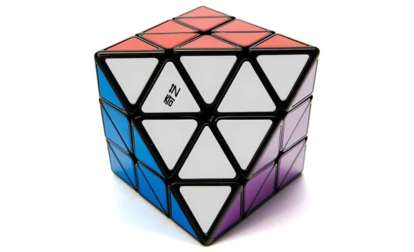 QiYi FTO Magnetic Tiled Black: Cubo de Rubik magnético con diseño de baldosas para máximo rendimiento